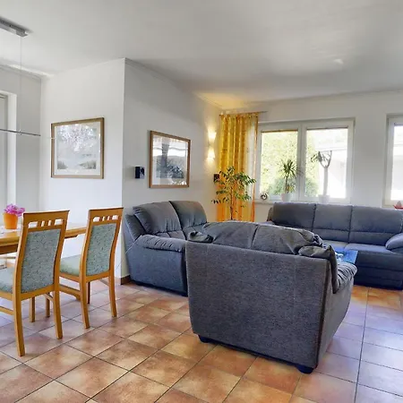 Сasa de vacaciones Ferienhaus Kurs Sudwest Zingst